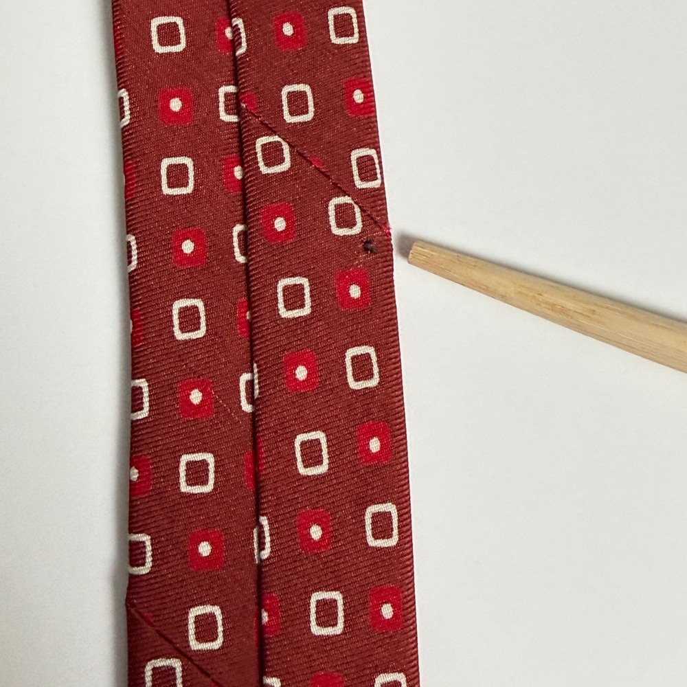 Gianfranco Ferre Red Geometric Square Dot 100% Silk Tie Italy - Picture 6 of 11